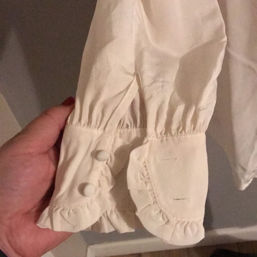 TRINA TURK Blouse Button Down Romantic Style. - Picture 3 of 7